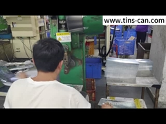 꽃 정원 장식을 위한 달걀 모양 직류 전기로 자극된 징크 금속 꽃병 경작자 화분